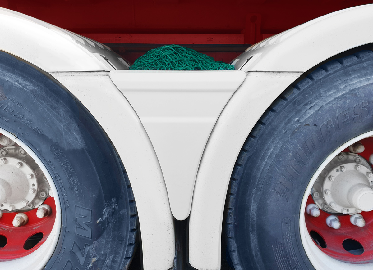 wedge_scania_style_xl_art_952-white-truck-side-tires_truckstyle_sweden